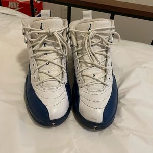 Preowned Jordan 12 french blue NO BOX